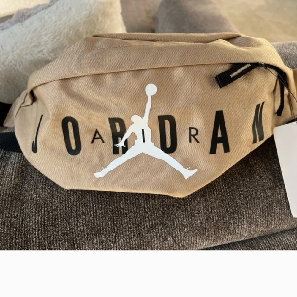New Mens Jordan Tan Waist Bag Fanny Pack Size Large